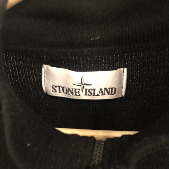 Stone Island Cardigan - Picture 2 of 4